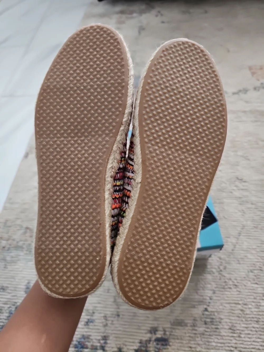 Tom's Alpargata‎ Slip On Cherry Tomato Global Woven Size 5.5 W